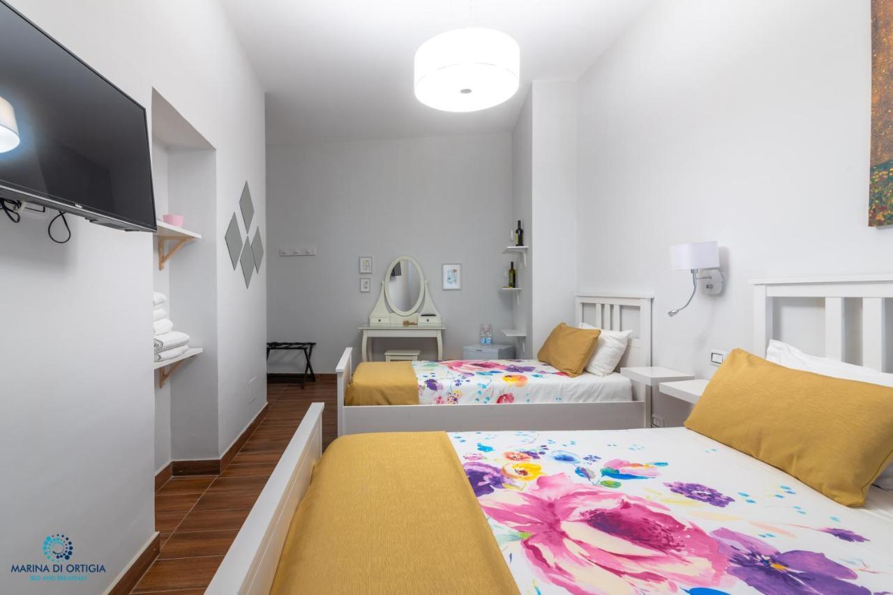 B&B Marina Di Ortigia Syracuse ภายนอก รูปภาพ
